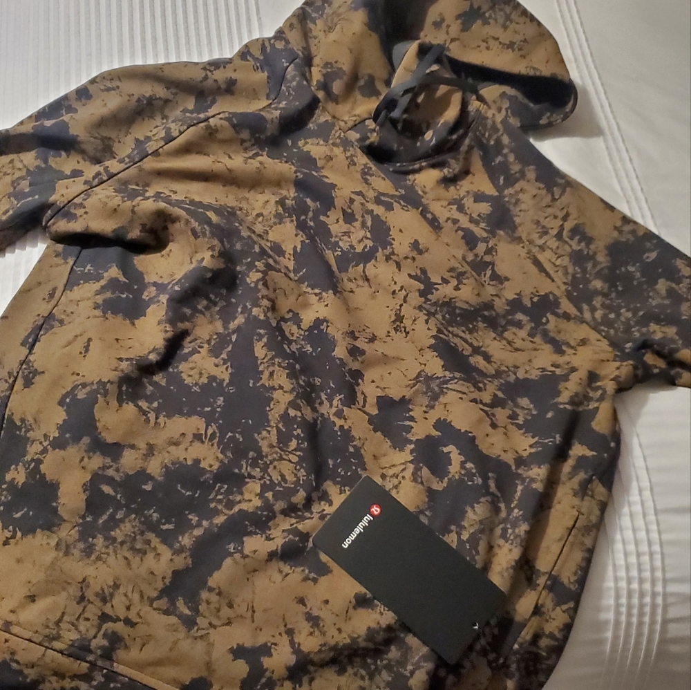 Lululemon hoodie
